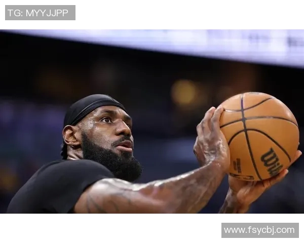 2009年湖人与魔术总决赛第三场精彩回顾与关键时刻分析 2009年湖人与魔术总决赛第三场精彩回顾与关键时刻分析