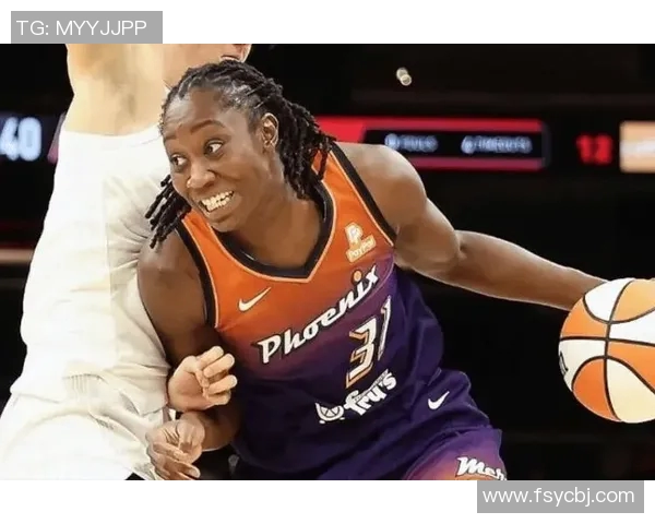 康涅狄克太阳与芝加哥天空的精彩对决展现女子篮球的魅力与竞争力